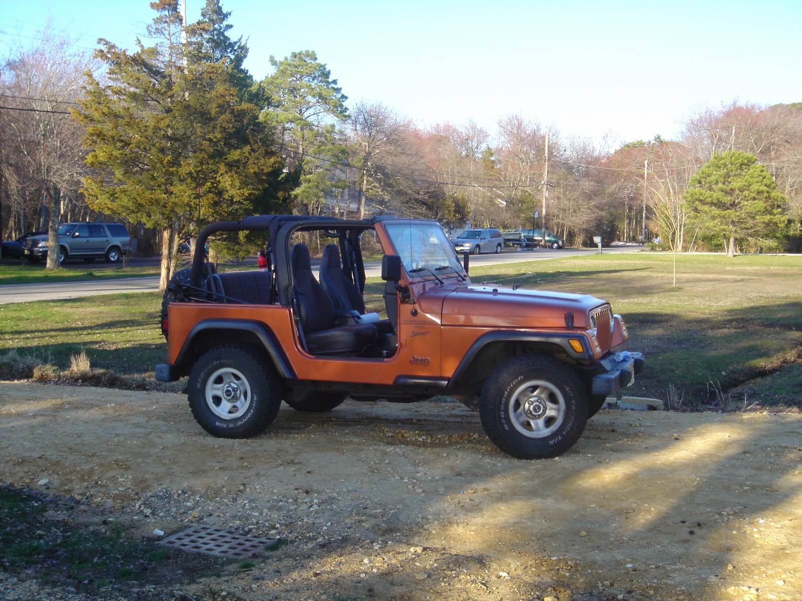 JeepGuide Krylon Fusion On Faded Fender Flares