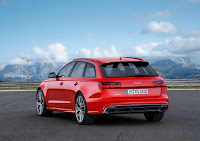 2015-AudiRS6Perfomance-04.jpg