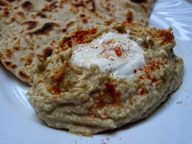 Gastrolove Homemade naan bread and hummus