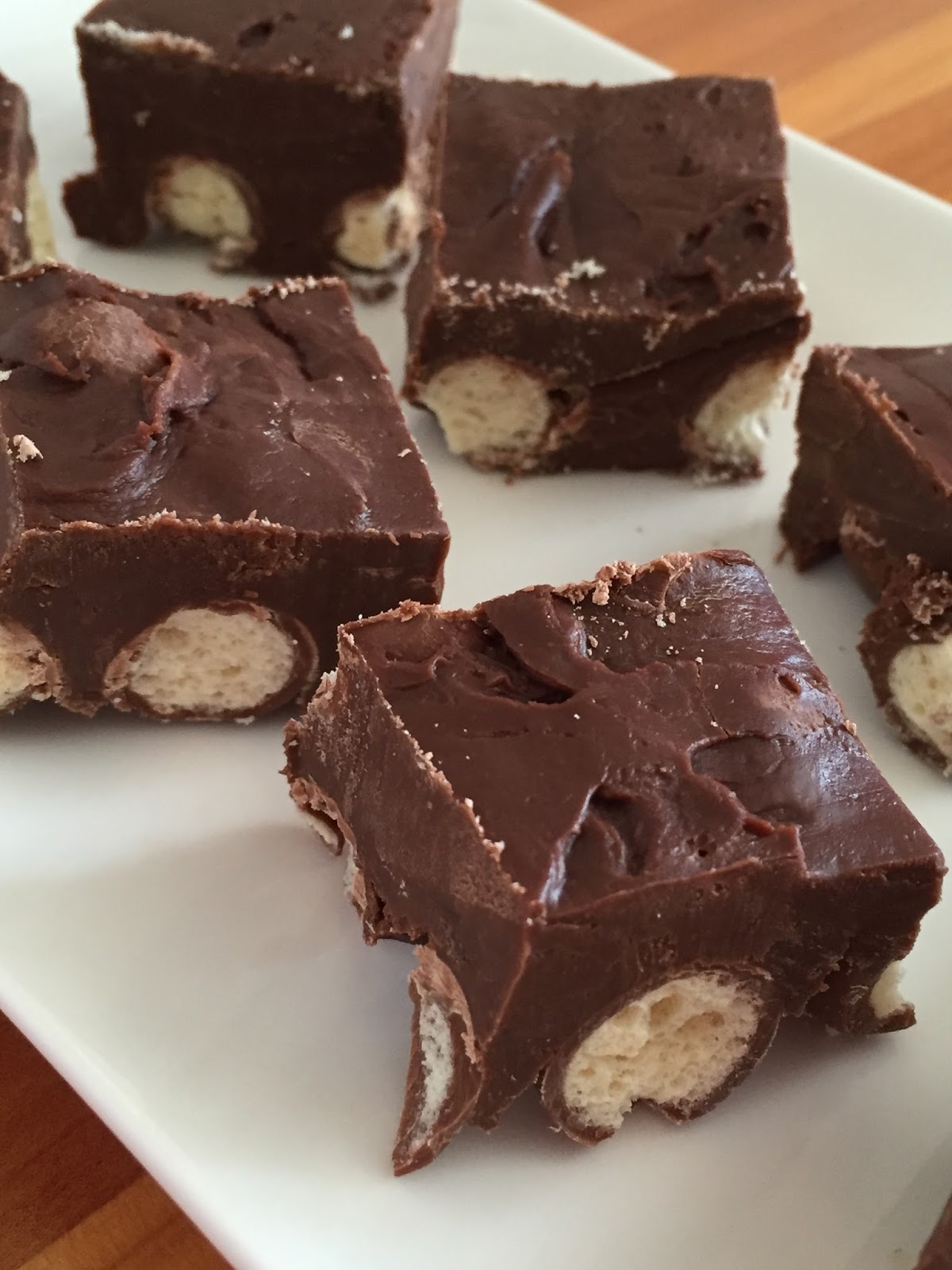 A Kiwi Stitching Chocolate Malteser Fudge
