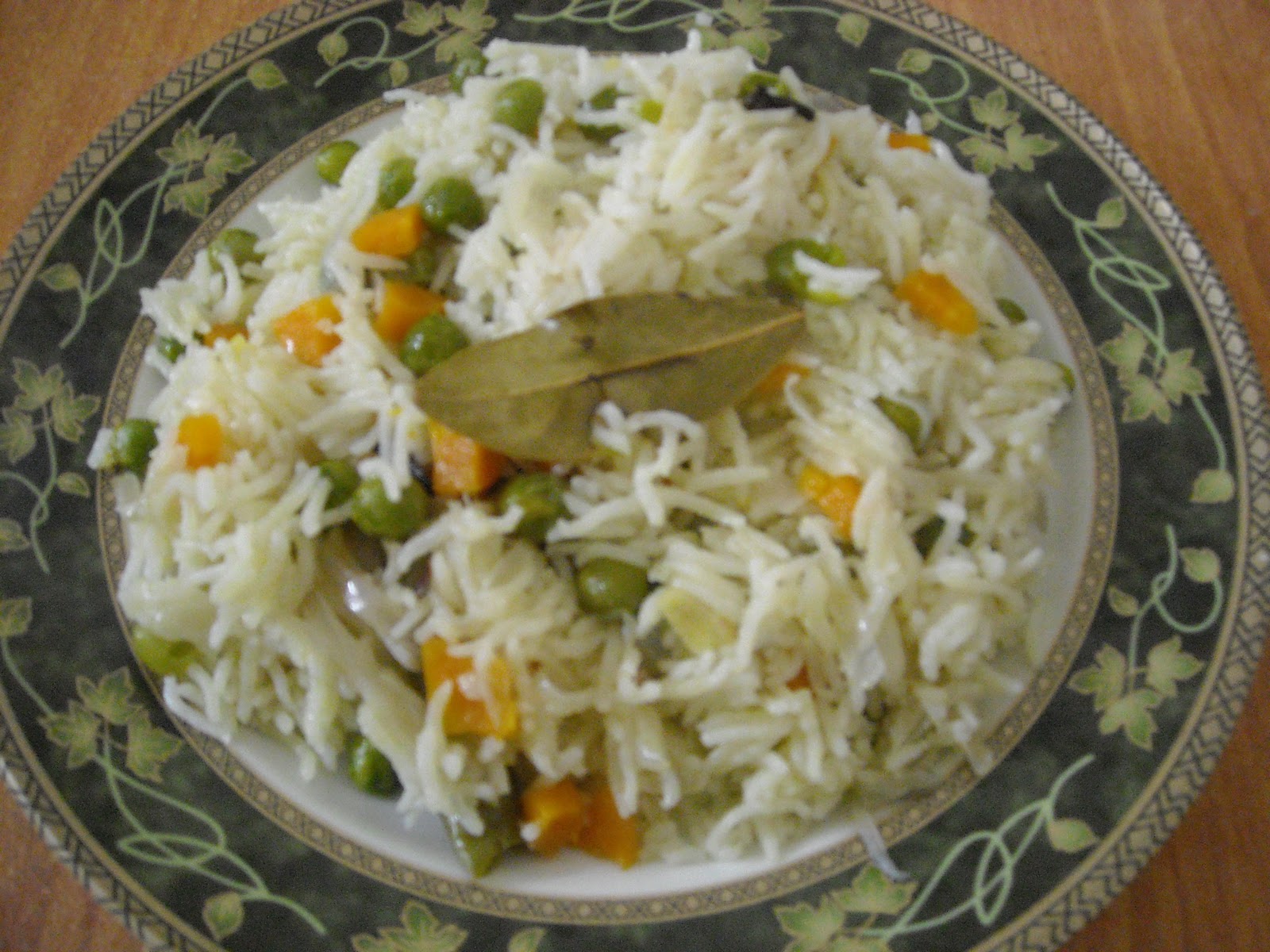 Peas and Carrot Pulao In Pressure Cooker Samayal Diary
