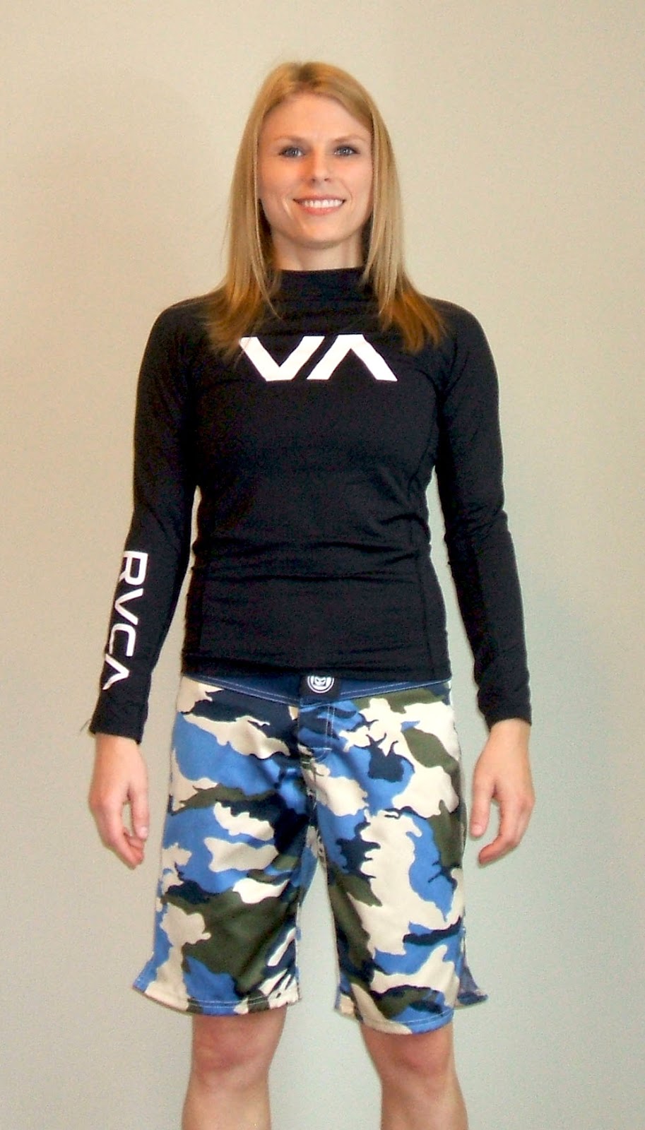 Sally Arsenault Preview RVCA Rashguard