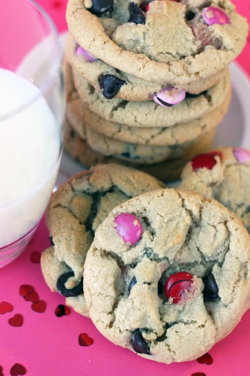 Worth Pinning Chocolate Chip Cookies with Valentine's M&Ms