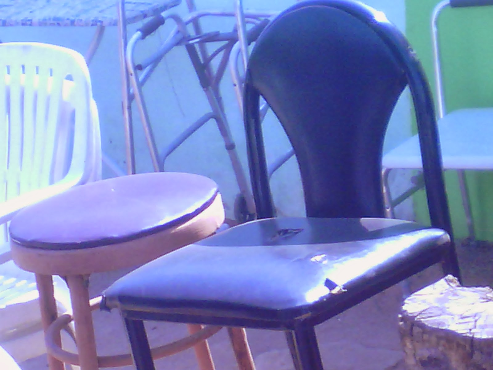 SECONDHAND GOODS INTO GHANAACCRA USED FURNITURE/CHAIRS AND MATRESSES