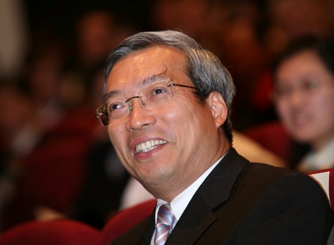 謝金河強調「政策有失,髪夾彎何妨?」 謝金河強調「政策有失,髪夾彎何妨?」