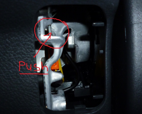 How To Remove The Air Bag On A 1992 Subaru Loyale