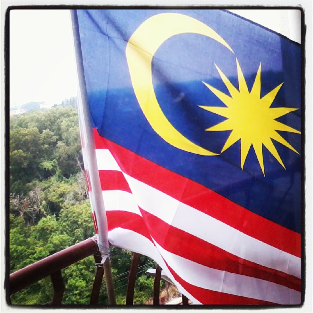 smile++ 55 tahun merdeka kibarkan jalur gemilang anda