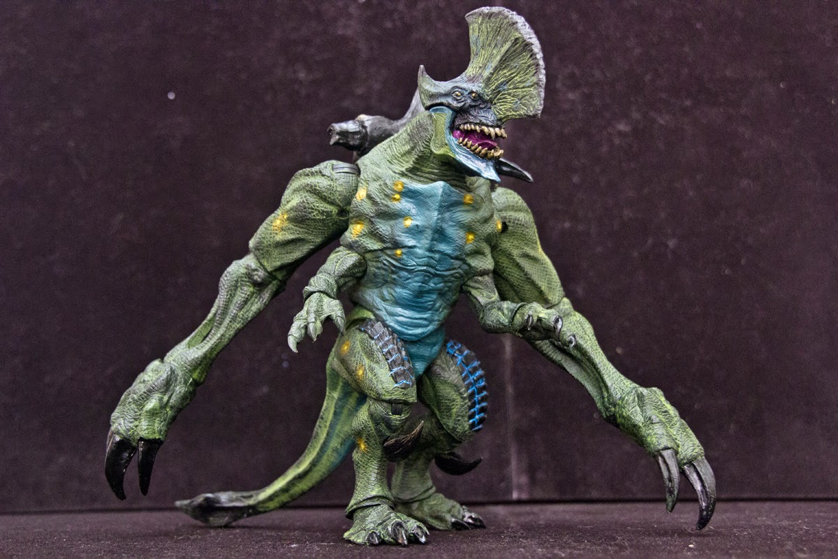 The Kaiju Original Figure Review NECA Pacific Rim 7" Deluxe