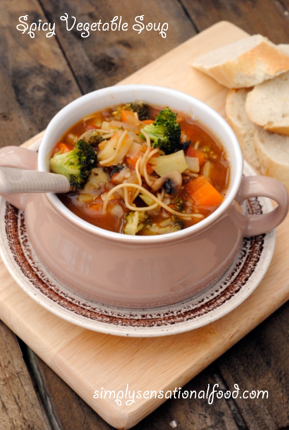 simply.food Spicy Vegetable Soup with Noodles