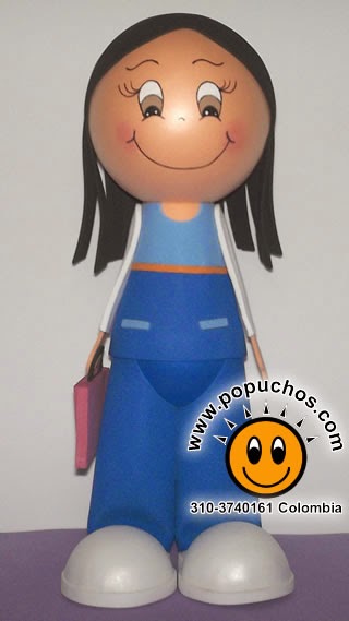 muñeca goma eva profesora