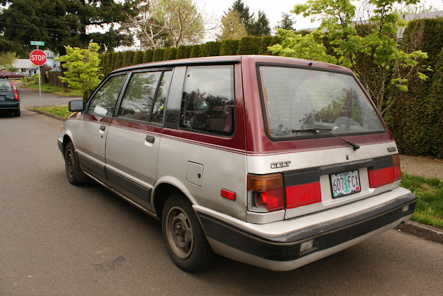 1991 Plymouth Colt Vista Wagon.