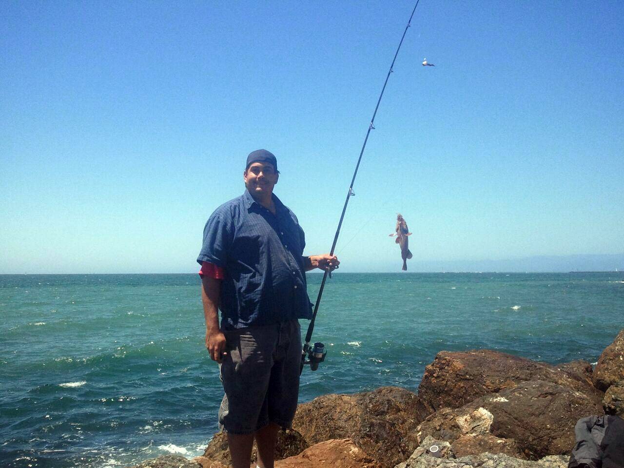 Burger's Fishing Log Jetty Fishing Port Hueneme 08052012