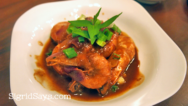 shrimp in tamarind sauce