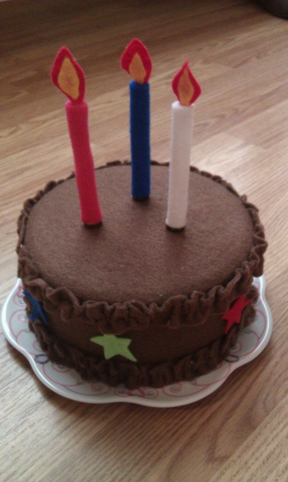 Simple Livin Diy play birthday cake