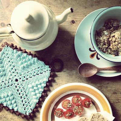 ByHaafner, crochet, potholder, vintage, japanese crochet, teapot, vegan breakfast