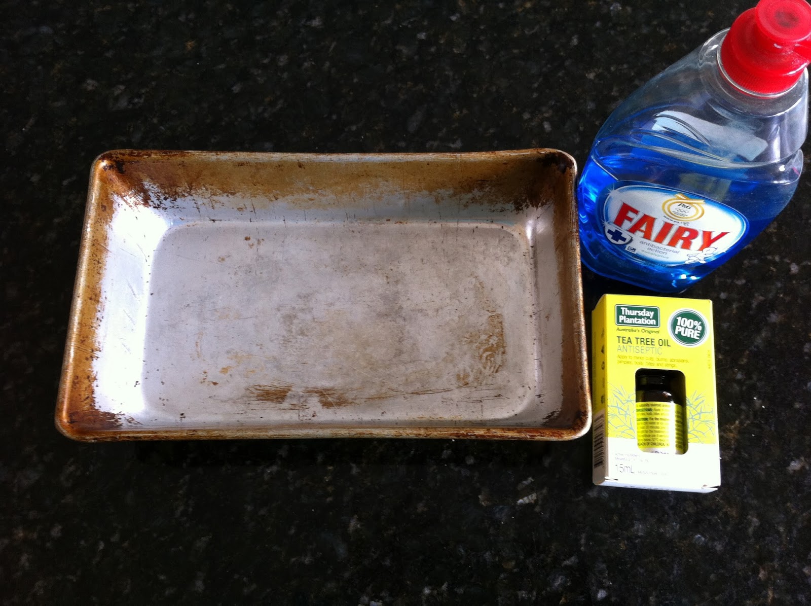 The Weekly Pin Oven Tray Cleaner