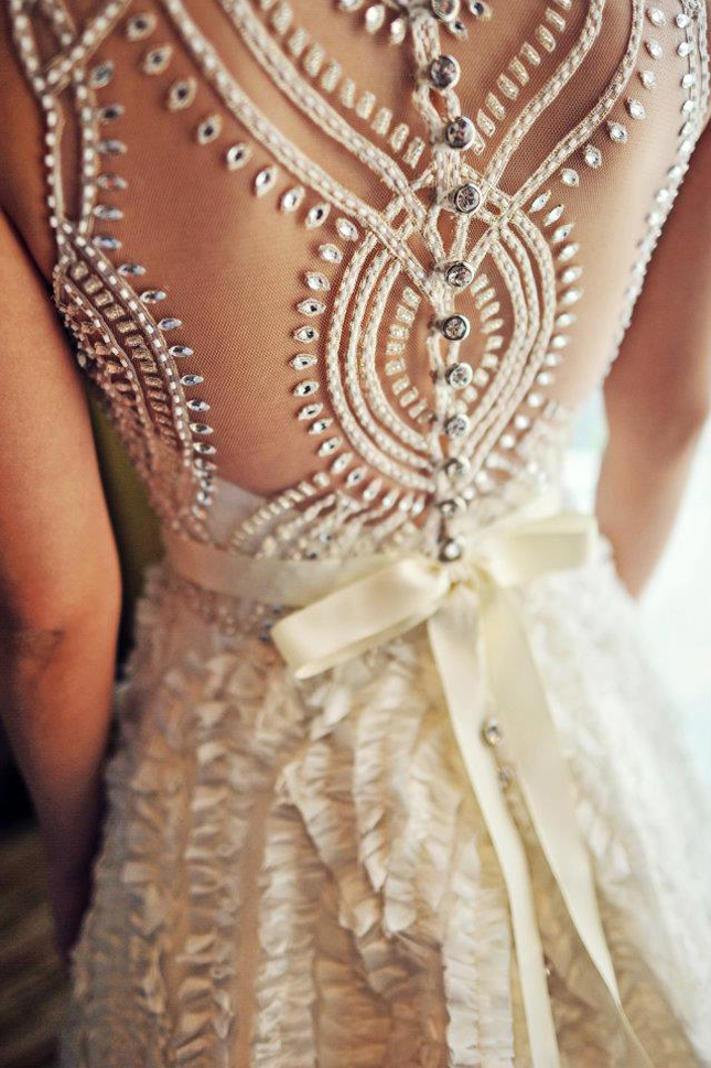   2013-   lace-back-wedding-dr