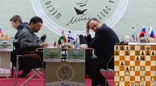 Memorial Tal 2011 : Boris Gelfand (2744) 1/2 Viswanathan Anand (2811) © site officiel Memorial Tal 2011 : Boris Gelfand (2744) 1/2 Viswanathan Anand (2811) © site officiel