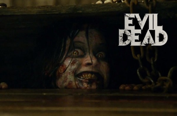 Filmes de Terror & Horror - Filme Do Dia: Evil Dead A Morte Do Demonio  Diretor: Sam Raimi Sinopse:Cinco amigos viajam para uma cabana no meio da  floresta em busca de diversão