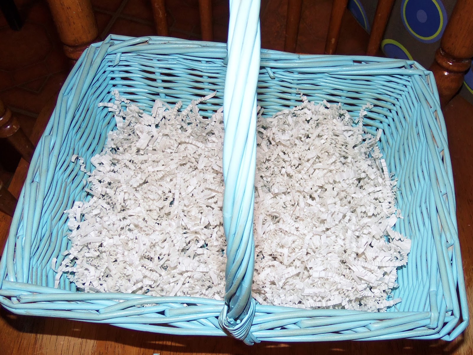 live. love. scrap. Building a "Basket Full of Sunshine"