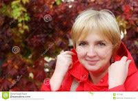 Autumn Pictures Of Blonde Women1