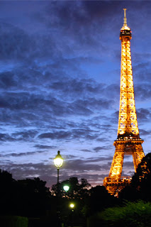 Paris: Paris at Night Wallpaper