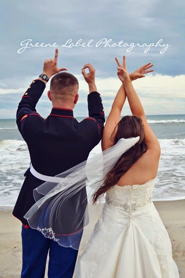42 Impossibly Fun Wedding Photo Ideas You’ll Want To Steal - The Idea King