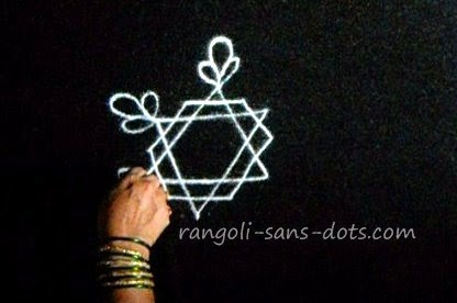 intial steps simple-rangoli-beginners-3a.jpg