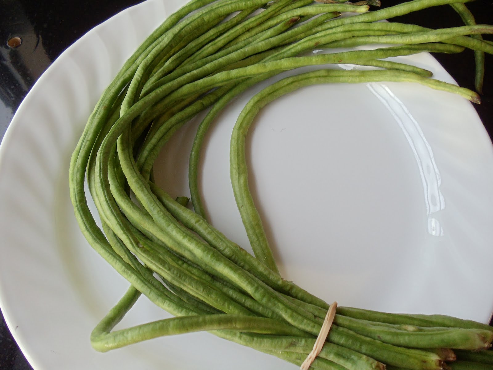Simple and Delicious Yard Long Green Beans Potato Stir Fry