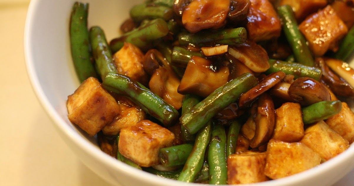 Laine's Recipe Box Szechuan Tofu, Green Beans, and Mushrooms