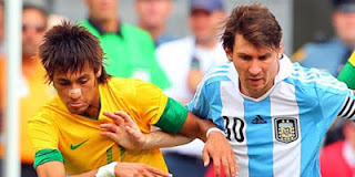 Foto Neymar vs Messi 2013 Wallpaper Foto Neymar da Silva
