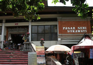 Pasar Sukawati - Pusat Berbelanja Oleh-oleh Bali
