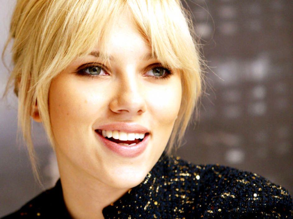 Scarlett Johansson Hot Smile Wallpapers Collection Scarlett Johansson Hot Smile Wallpapers Collection