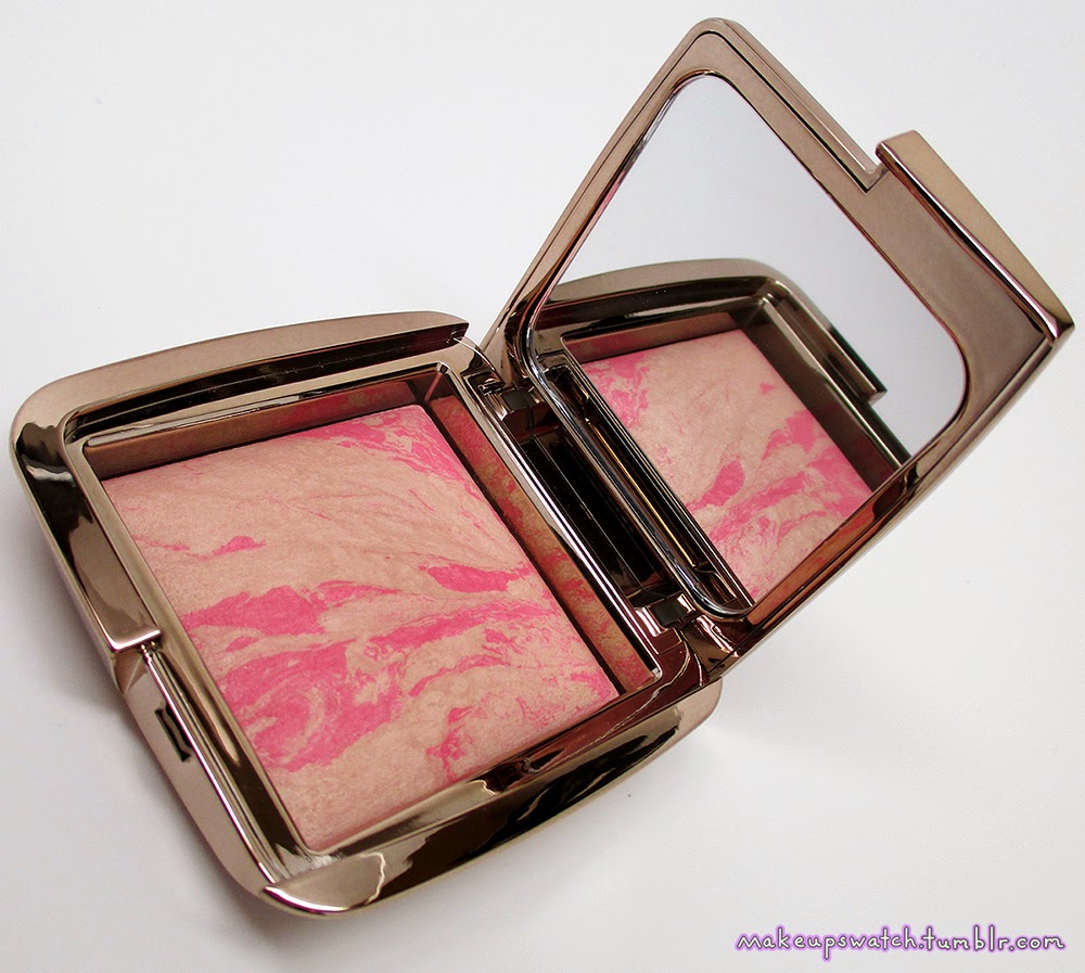 makeup HOURGLASS Luminous Flush Ambient Lighting Blush