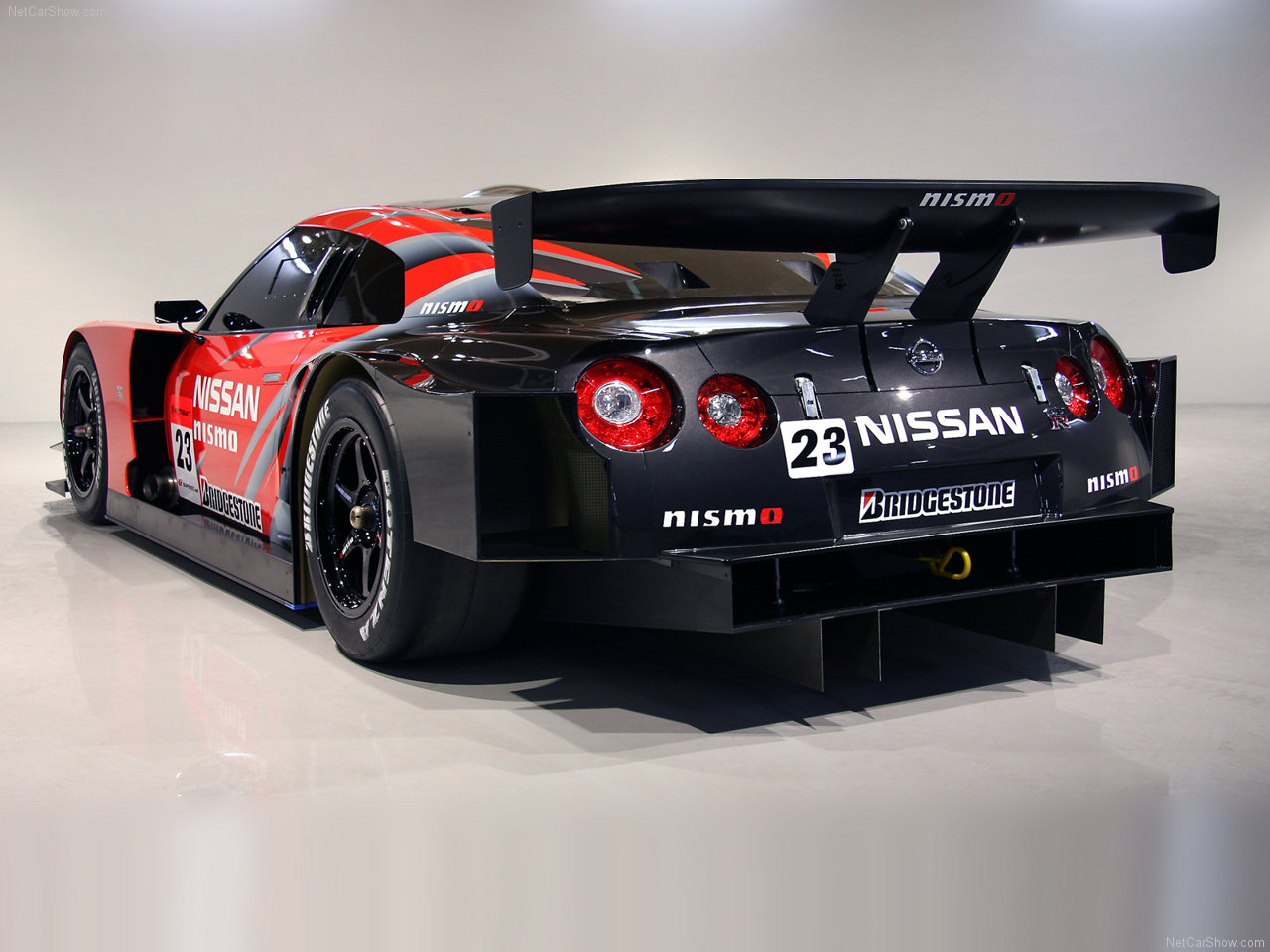 Nissan-GT-R_GT500_Race_car_2008_1280x960_wallpaper_03.jpg