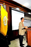 Memberikan Beginning remark