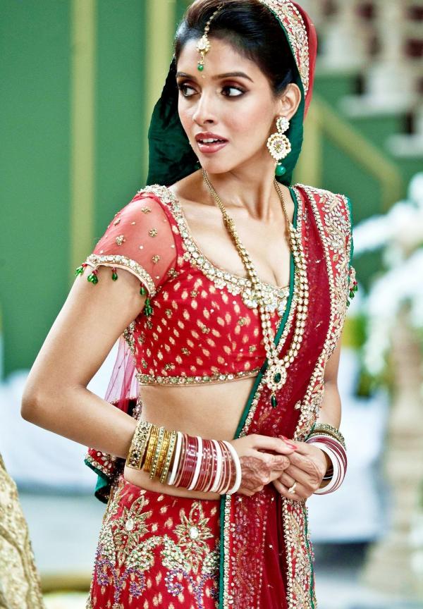 Asin in bridal dress n housefull 21 - asin hot in housefull 2