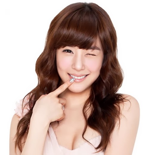 Beautiful Long Wavy Korean Hairstyle Ideas Fashion By Nessy