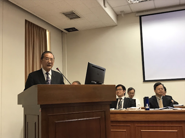 台中市副市長林陵三說,台中市正處於「囝仔轉大人」的關鍵階段,需要大建設。 台中市副市長林陵三說,台中市正處於「囝仔轉大人」的關鍵階段,需要大建設。
