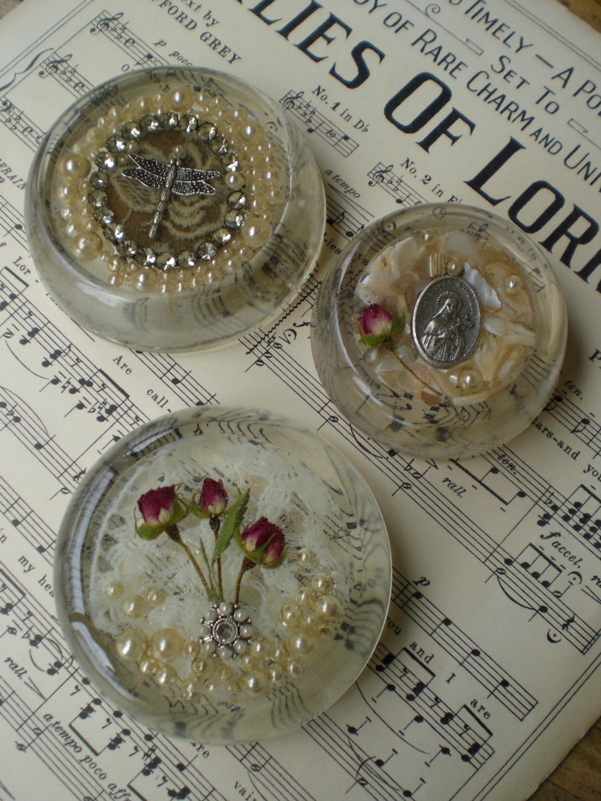 Todolwen More Paperweights