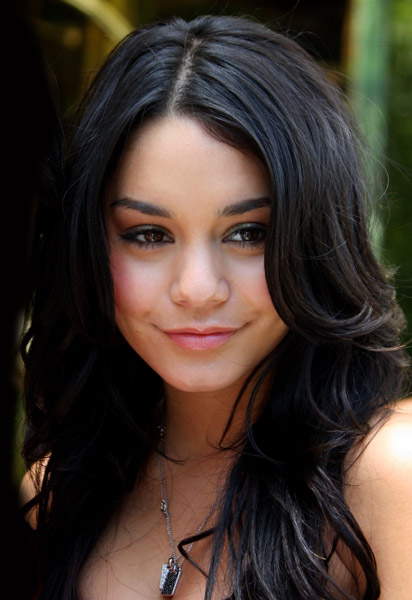 New Vanessa Hudgens Hairstyles 2012 Vanessa Hudgens Hairstyles