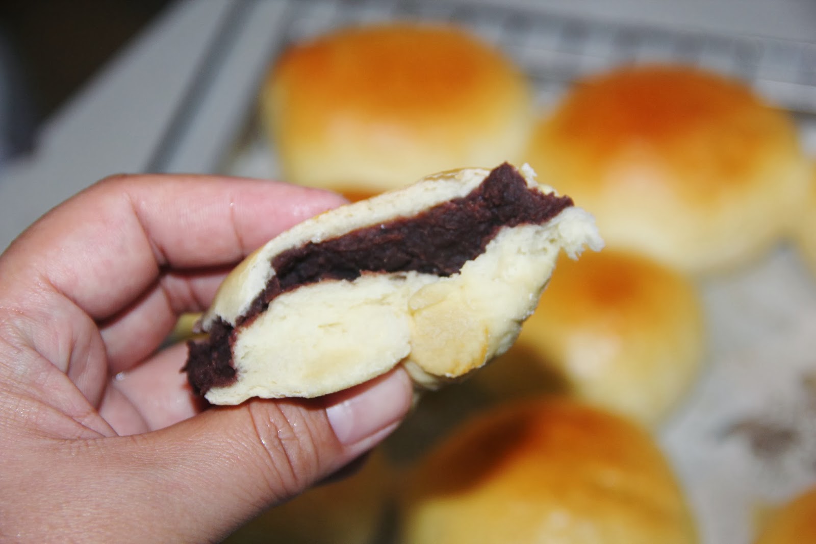 JessKITCHENLab Baked Red Bean Buns (焗豆沙包)
