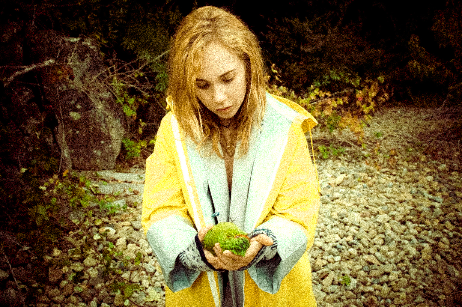 tres jeune couple amateur