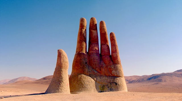 La Mano del Desierto de Atacama