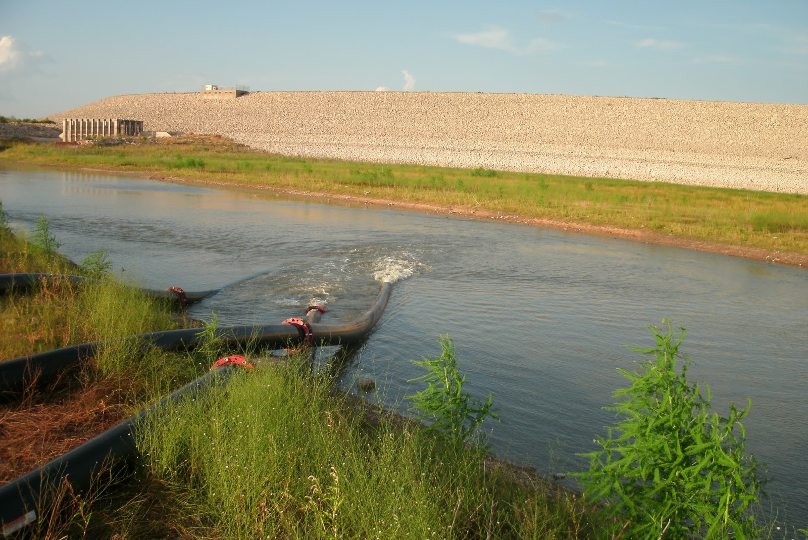 Twin Buttes Reservoir August 2013