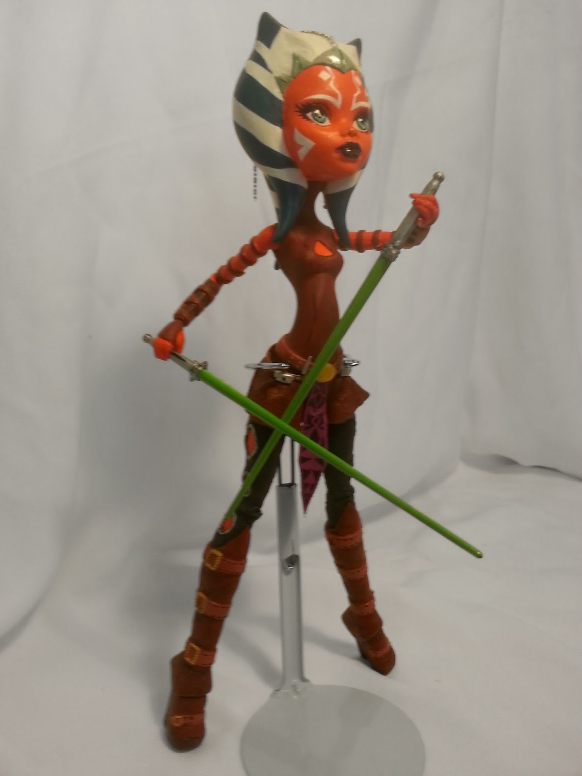 Mike's Custom Toys Ahsoka Tano 12 inch figure