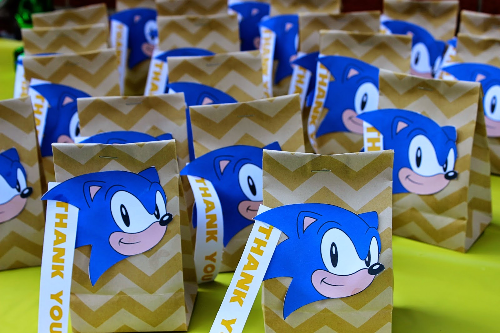 izzy photos & design: Sonic the Hedghog 6th Birthday Bash