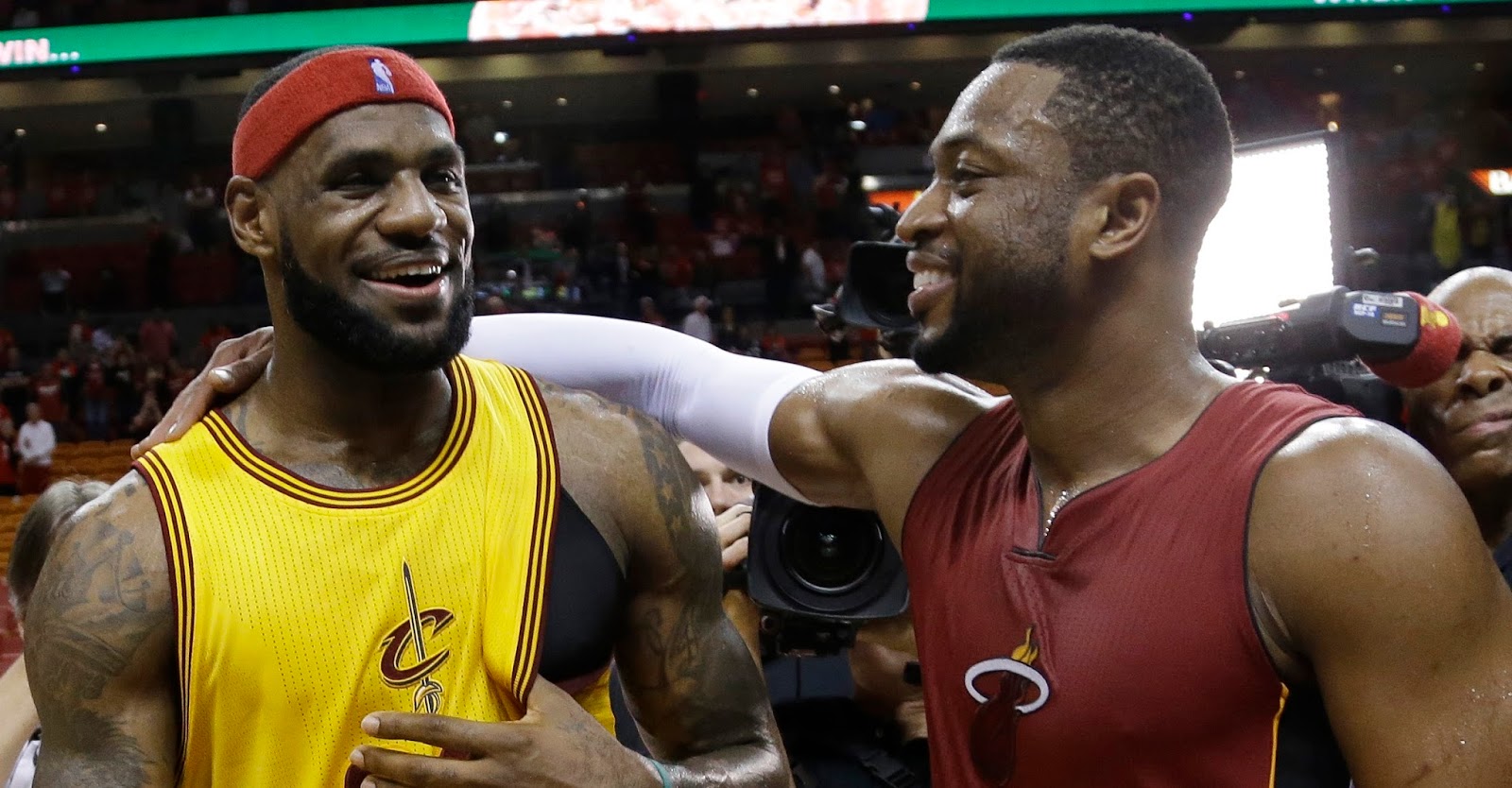 KeeleSports: Dwyane Wade playing for the Cavaliers next year would be a lose-lose ...