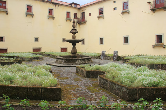 Mosteiro de Tibães - Claustros-http://fotosefactos.blogspot.com
