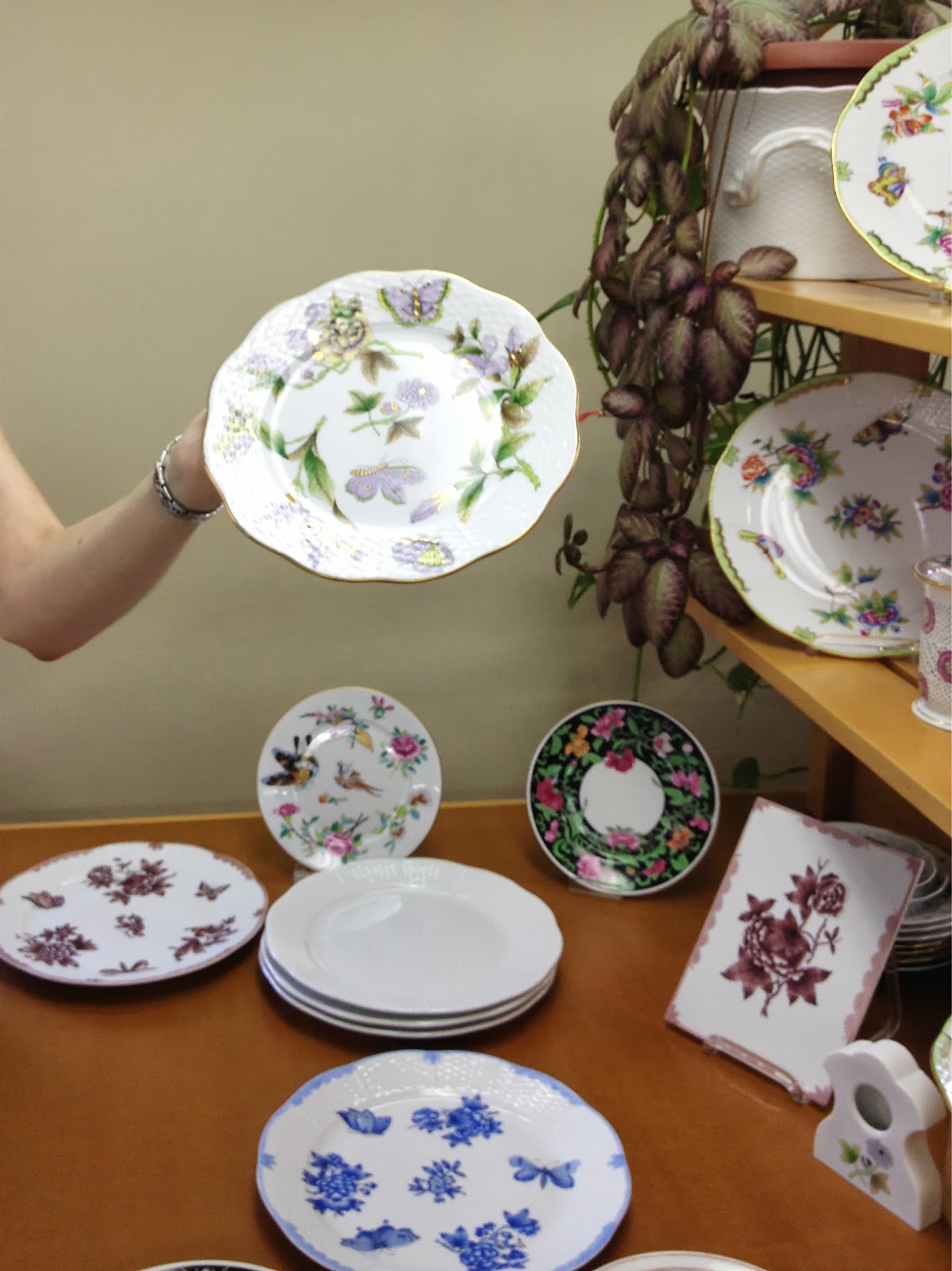 Small Things Bright and Beautiful The Herend Porcelain Manufactory